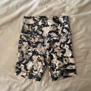 Like new without tags-size 4